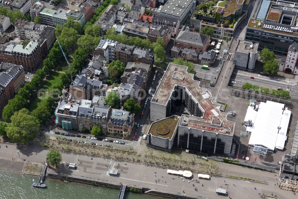 Mainz from above - Building of the City Hall on the River Rhine in Mainz in Rhineland-Palatinate. It was designed by Arne Jacobsen and Otto Weitling