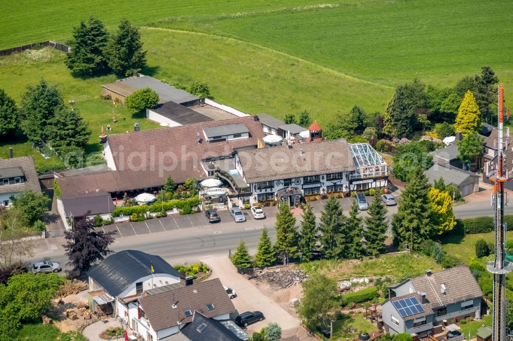 Aerial photograph Breckerfeld - Building of the restaurant Haus Wengeberg on Wengeberg in Breckerfeld in the state North Rhine-Westphalia, Germany