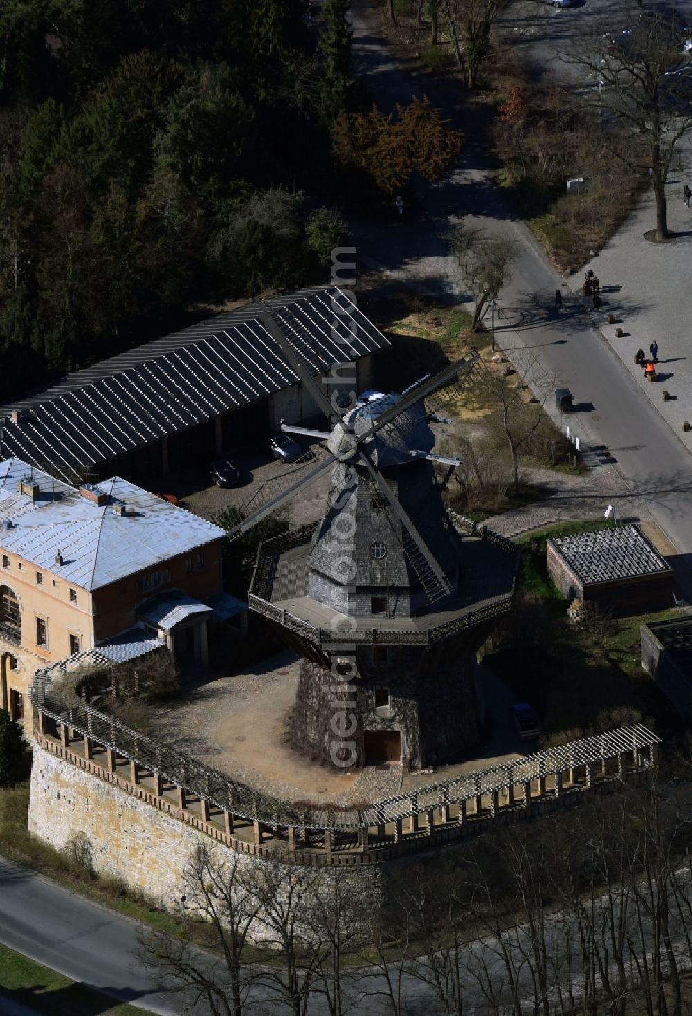 Potsdam from the bird's eye view: Building of the restaurant Historische Muehle von Sanssouci on Maulbeerallee in the district Westliche Vorstadt in Potsdam in the state Brandenburg