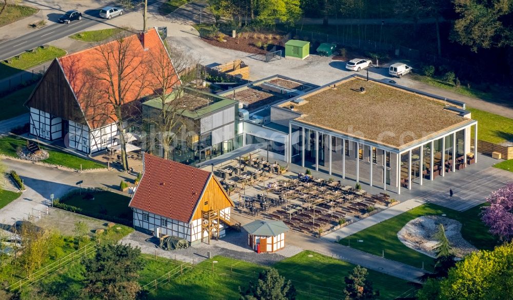 Hamm from above - Building of the restaurant Hohoffs 800A? Altes Faehrhaus (Old Boathouse) in the North of Hamm in the state of North Rhine-Westphalia