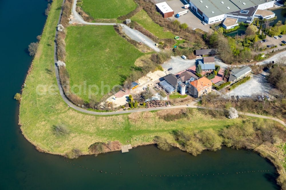 Hattingen from the bird's eye view: Building of the restaurant Landhaus Grum on Ruhrdeich in Hattingen in the state North Rhine-Westphalia, Germany