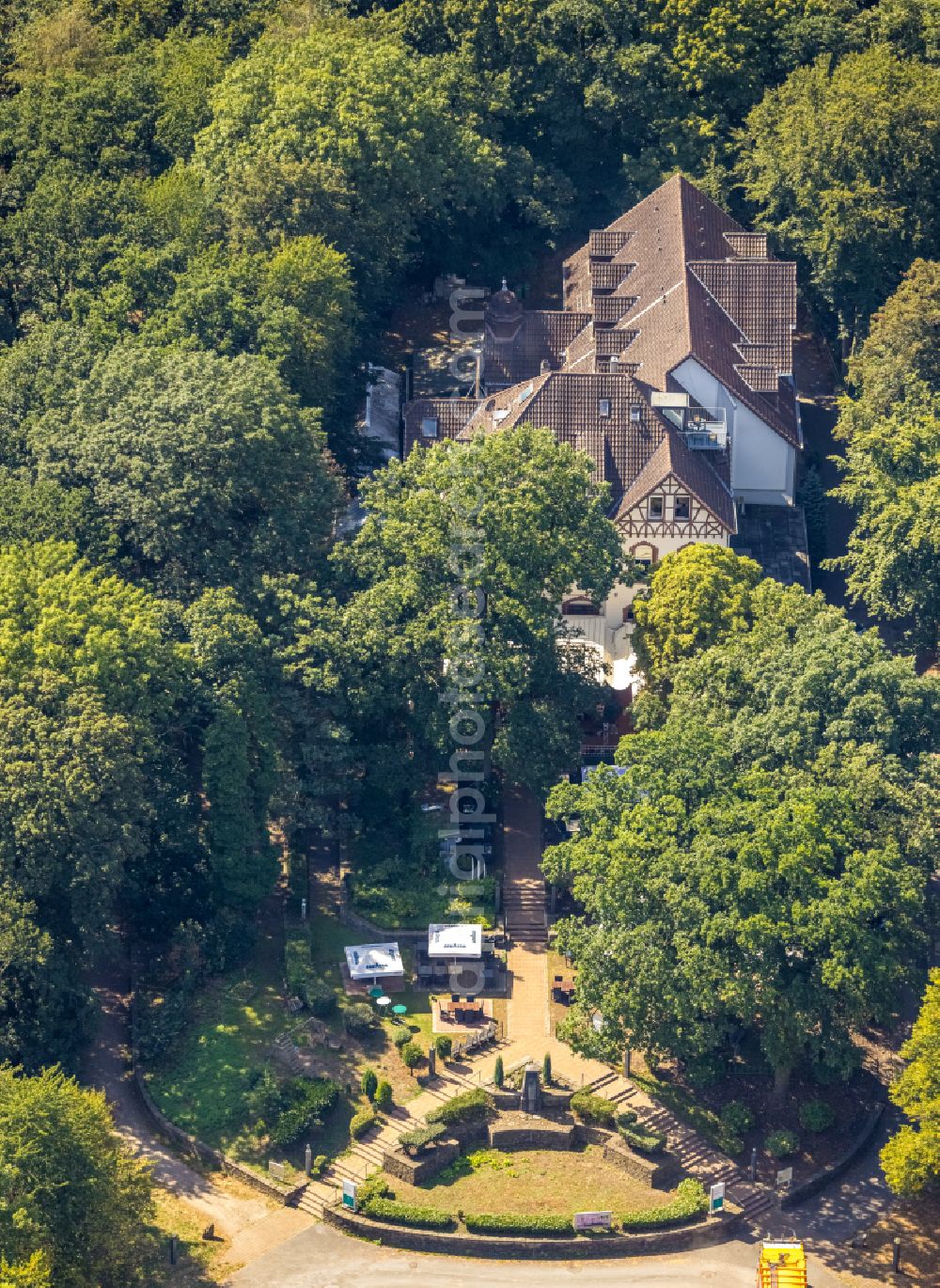 Aerial photograph Hattingen - Building of the restaurant Die Neue Schulenburg in Hattingen in North Rhine-Westphalia