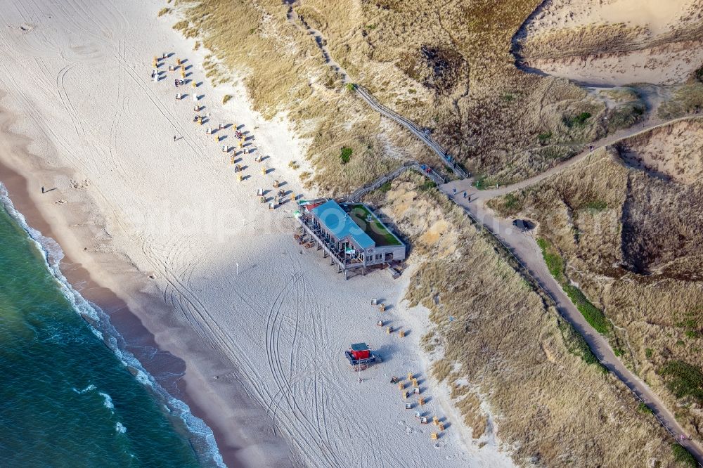 Wenningstedt (Sylt) from above - Building of the restaurant Onkel JohnnyA?s Strandwirtschaft in Wenningstedt (Sylt) at the island Sylt in the state Schleswig-Holstein, Germany