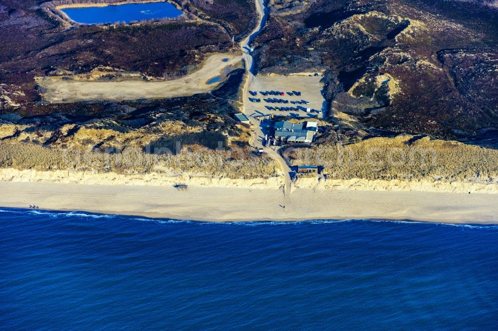 Sylt from the bird's eye view: Building of the restaurant Samoa Seepferdchen in the district Rantum (Sylt) in Sylt on Island Sylt in the state Schleswig-Holstein, Germany