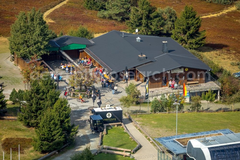 Aerial photograph Willingen (Upland) - Building of the restaurant Siggis Huette Am Ettelsberg in Willingen (Upland) in the state Hesse, Germany