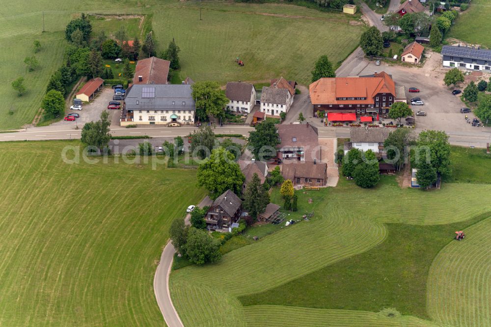 Aerial photograph Lauterbach - Building of the Restaurants Passhoehe on Fohrenbuehl in Lauterbach in the state Baden-Wuerttemberg, Germany