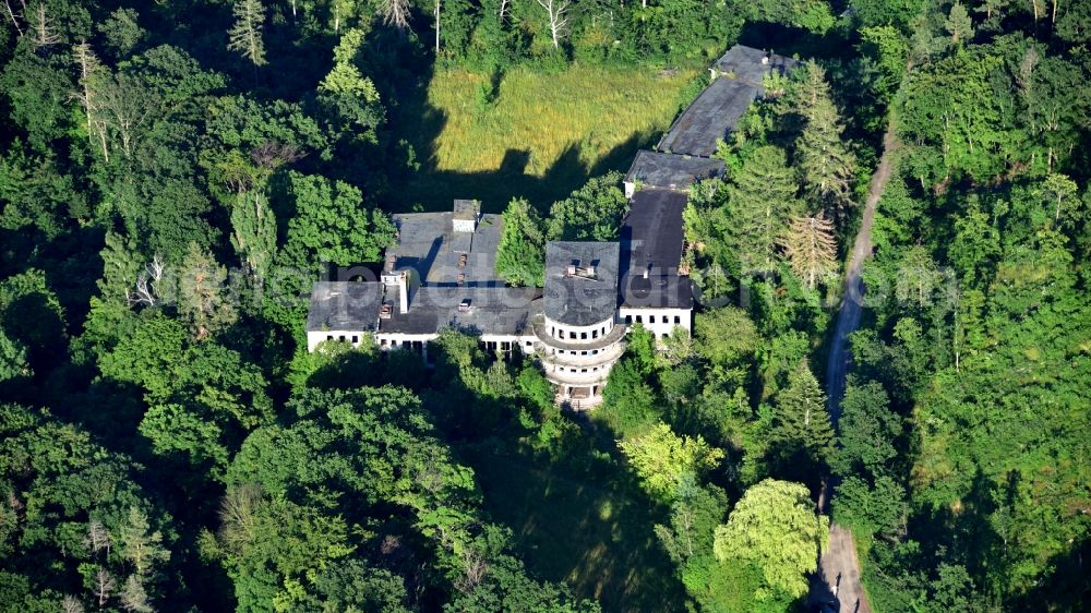 Aerial photograph Gernrode - Ruin of vacant building FDGB-Ferienheim Fritz-Heckert in Gernrode in the state Saxony-Anhalt, Germany