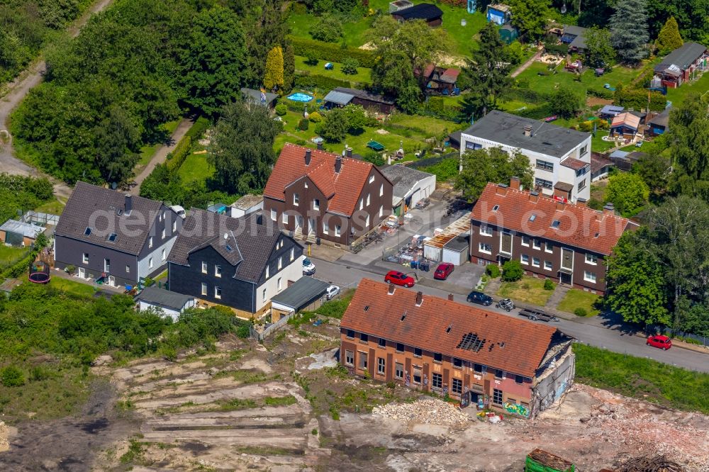 Aerial image Herne - Ruin of vacant building on Hunbergstrasse in Herne in the state North Rhine-Westphalia, Germany