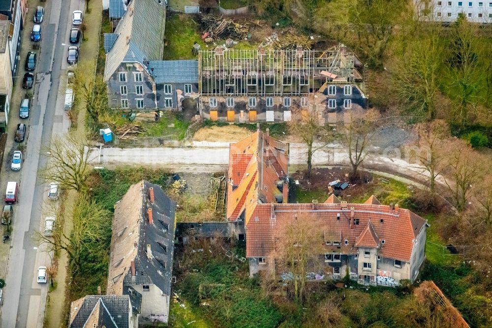 Gladbeck from above - Ruin of vacant building of Erlenkrug on Erlenstrasse in Gladbeck in the state North Rhine-Westphalia, Germany