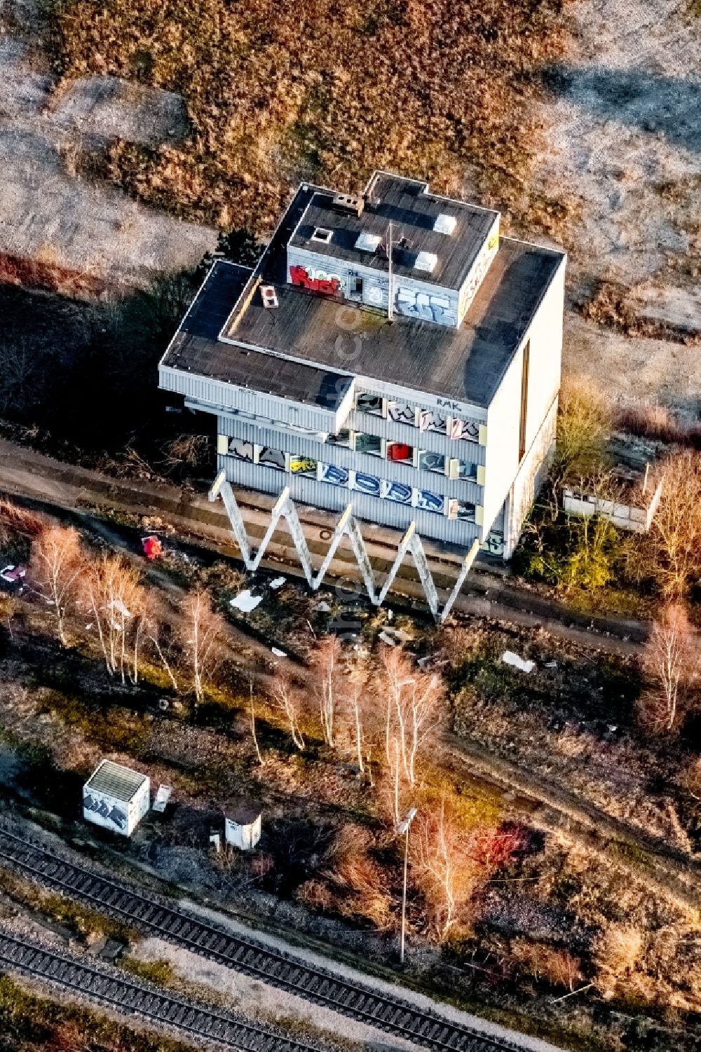 Dortmund from the bird's eye view: Ruin of vacant building - logistic building on marshalling yard in Dortmund in the state North Rhine-Westphalia, Germany