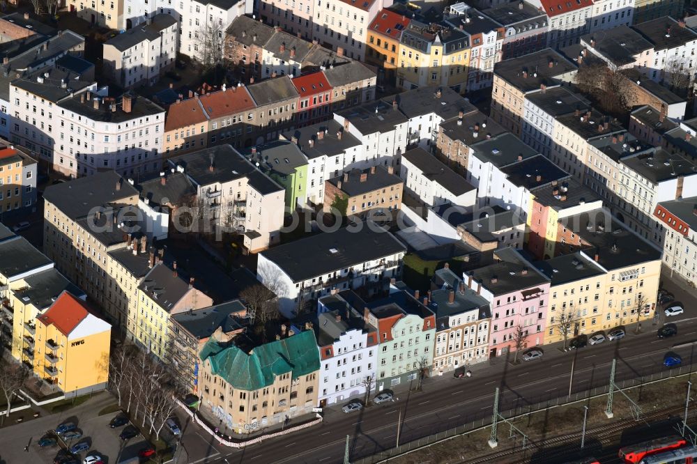 Halle (Saale) from the bird's eye view: Ruin of vacant building Volkmannstrasse corner Dzondistrasse in Halle (Saale) in the state Saxony-Anhalt, Germany