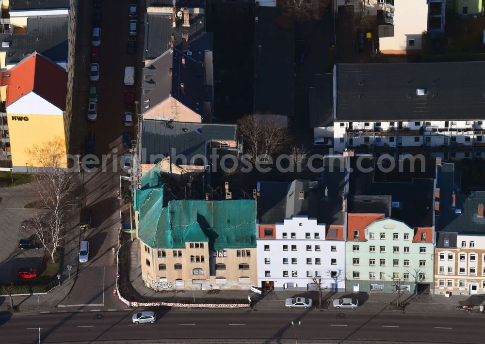 Halle (Saale) from above - Ruin of vacant building Volkmannstrasse corner Dzondistrasse in Halle (Saale) in the state Saxony-Anhalt, Germany