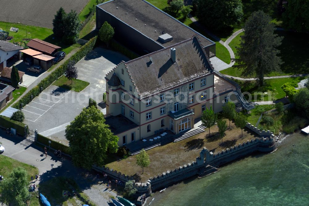 Reichenau from the bird's eye view: Castle of Windegg in Reichenau at Bodensee in the state Baden-Wuerttemberg, Germany