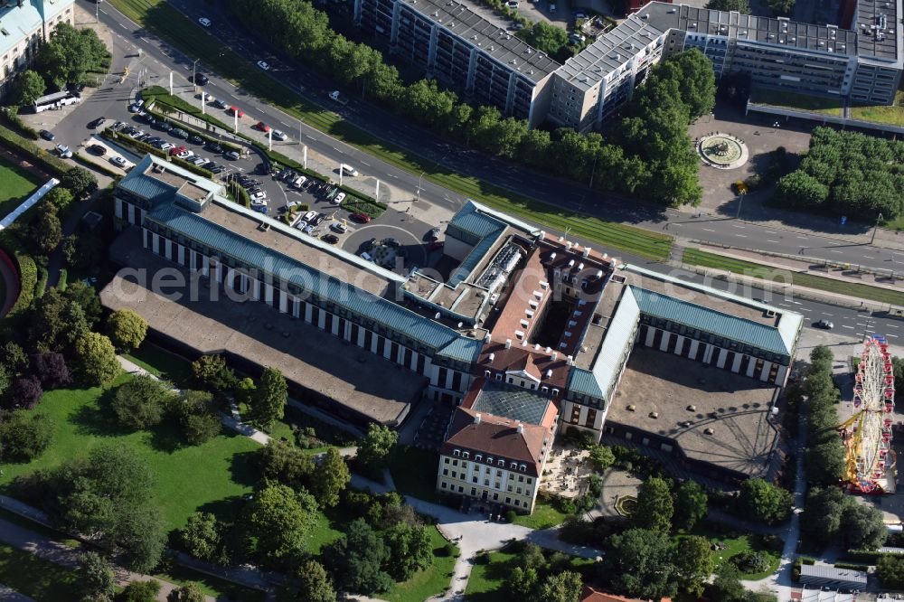 Dresden from the bird's eye view: Castle hotel building Bellevue in Dresden in the state Saxony, Germany