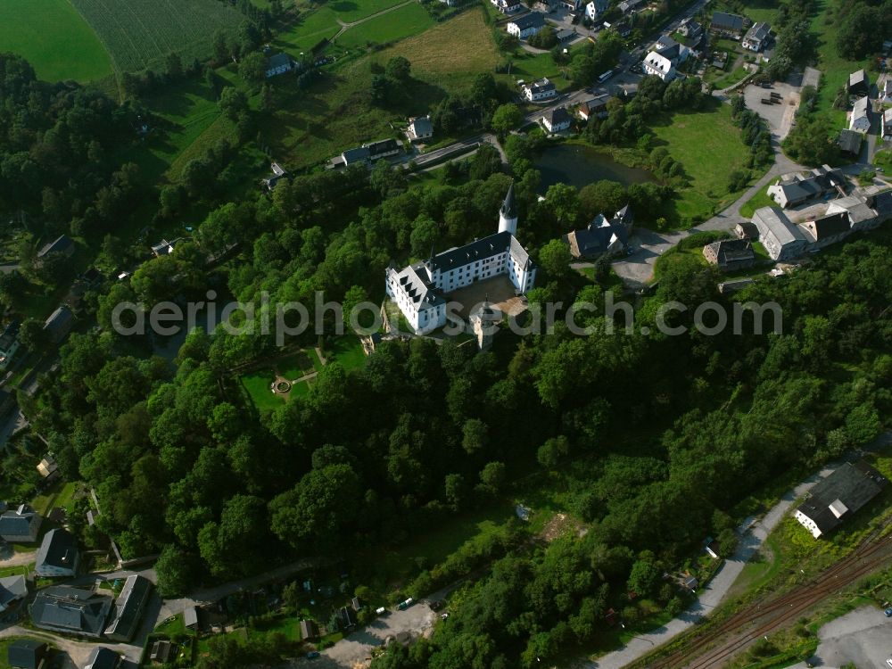 Aerial image Neuhausen/Erzgebirge - Castle hotel building Schloss Purschenstein in Neuhausen/Erzgebirge in the state Saxony, Germany