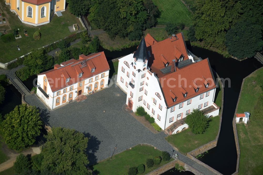 Belgershain from the bird's eye view: Building and castle Park castle Belgershain in Belgershain in the state Saxony