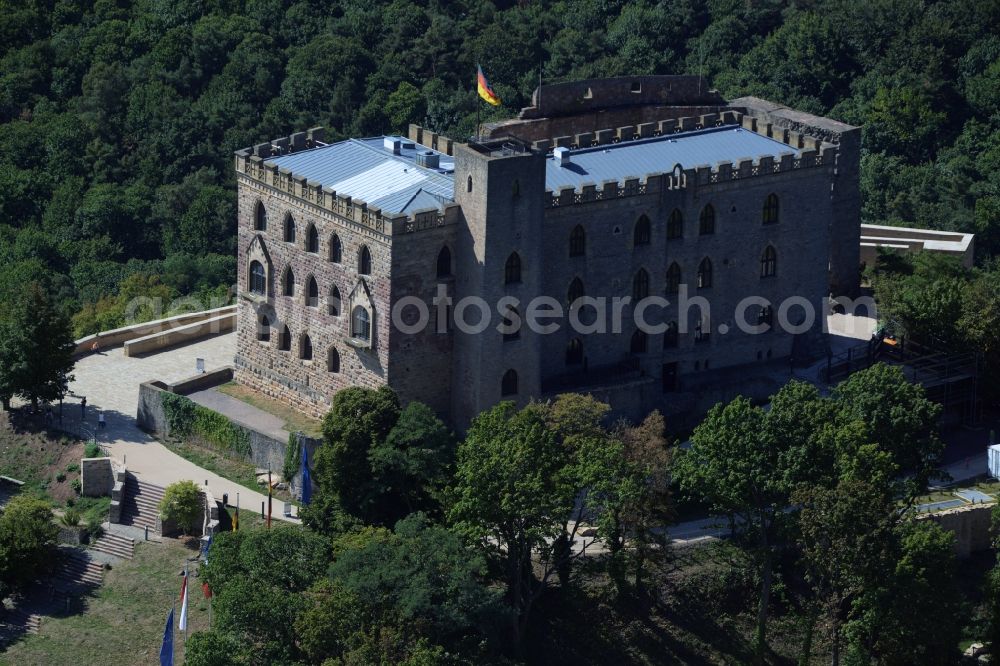 Aerial photograph Neustadt an der Weinstraße - Building and Castle Park Castle Das Hambacher Schloss in Neustadt an der Weinstrasse in the state Rhineland-Palatinate