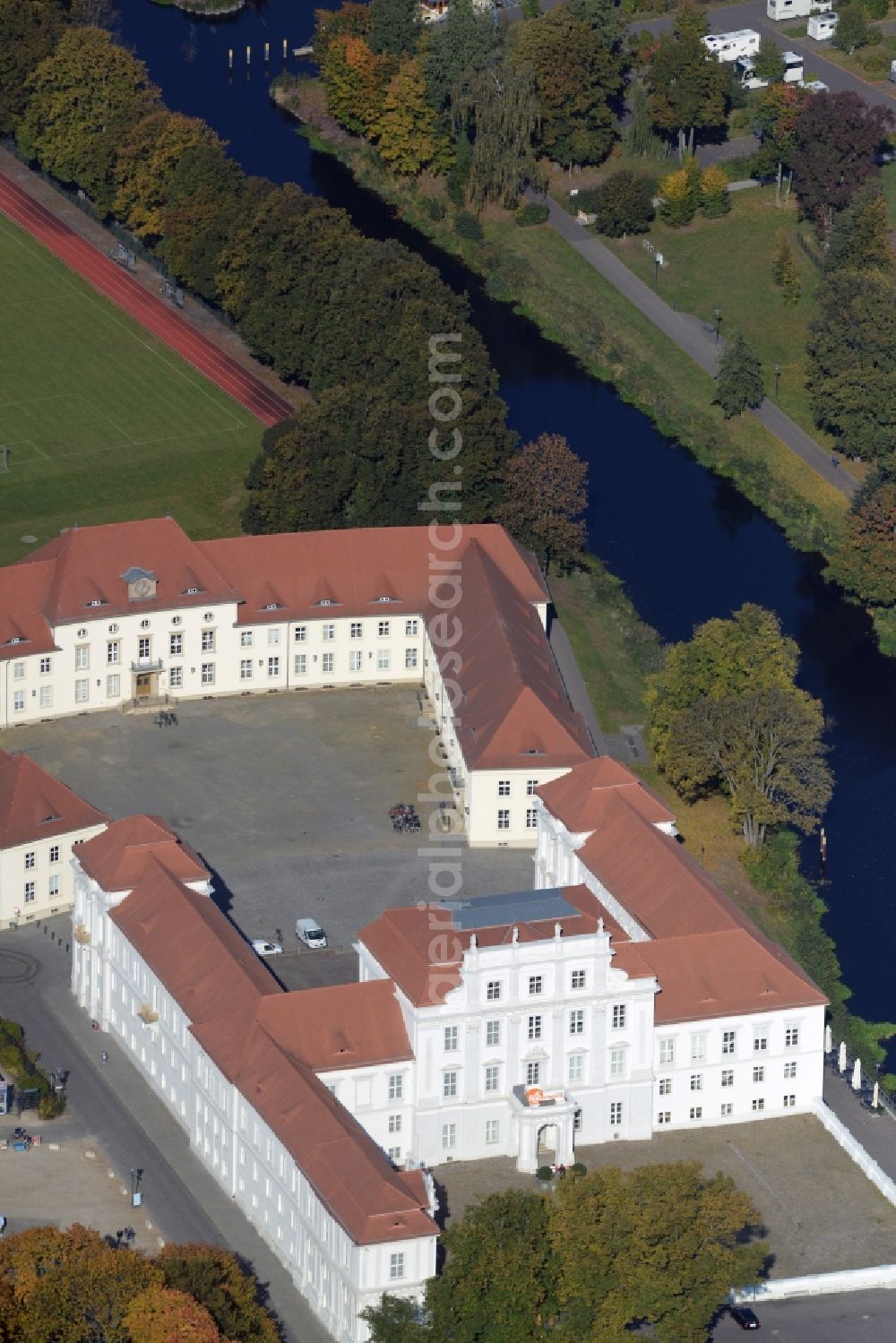 Aerial image Oranienburg - Building and Castle Park Castle in Oranienburg in the state Brandenburg