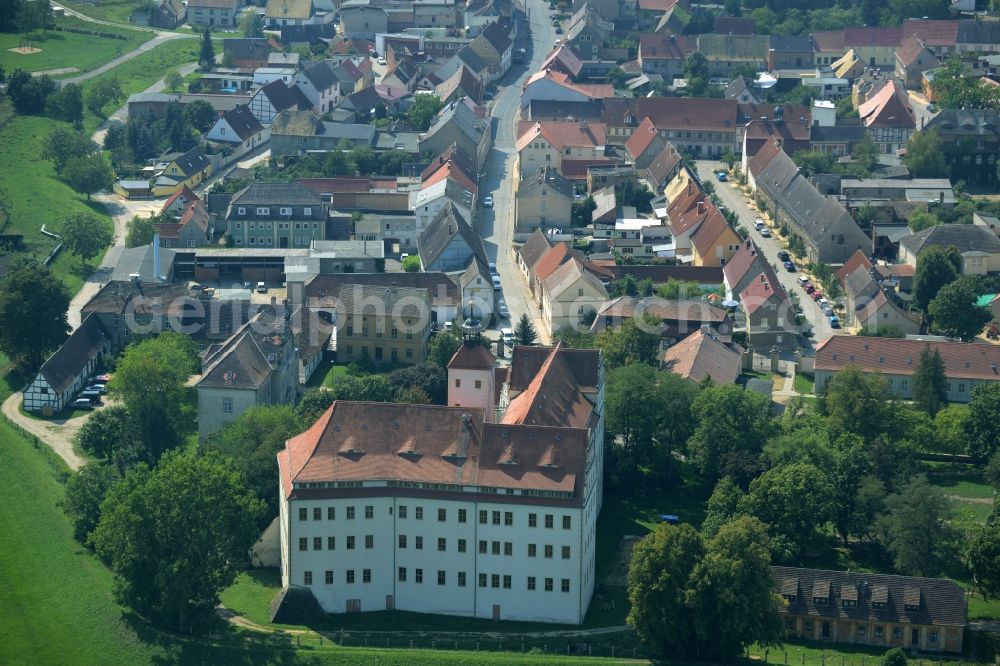 Aerial photograph Bad Schmiedeberg - Building and Castle Park Castle Pretsch in Bad Schmiedeberg in the state Saxony-Anhalt