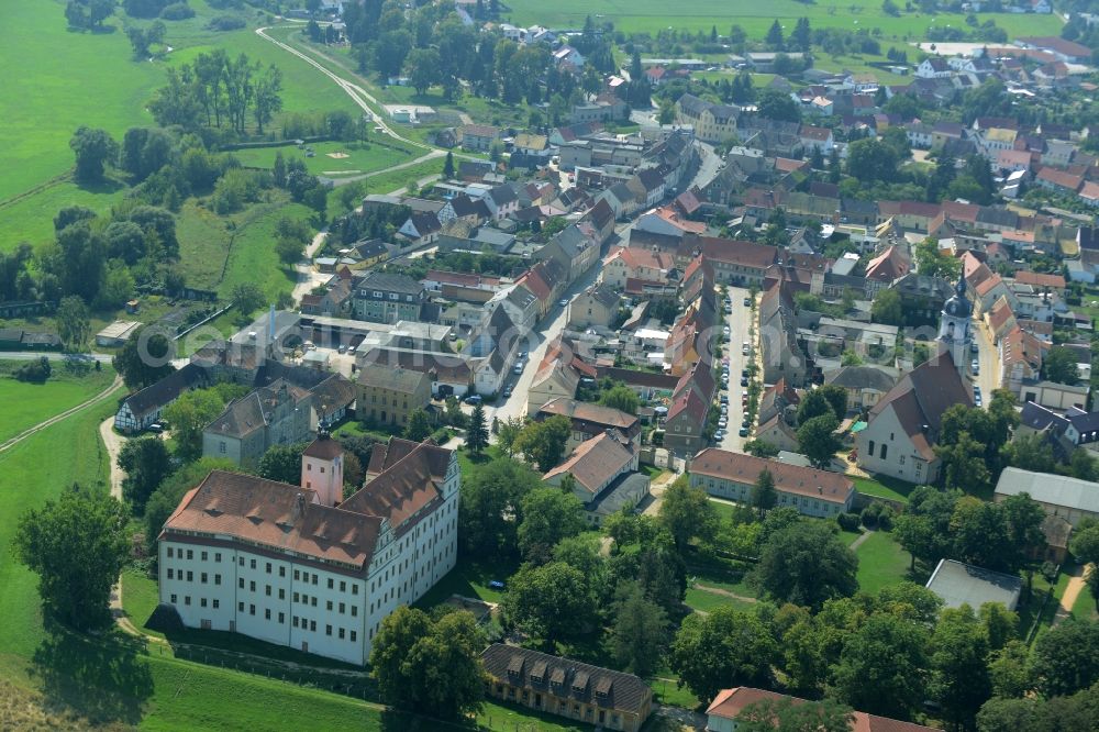 Bad Schmiedeberg from the bird's eye view: Building and Castle Park Castle Pretsch in Bad Schmiedeberg in the state Saxony-Anhalt