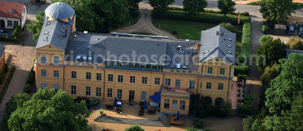 Kremmen from above - Building and Castle Park Castle Schloss Ziethen in Kremmen in the state Brandenburg