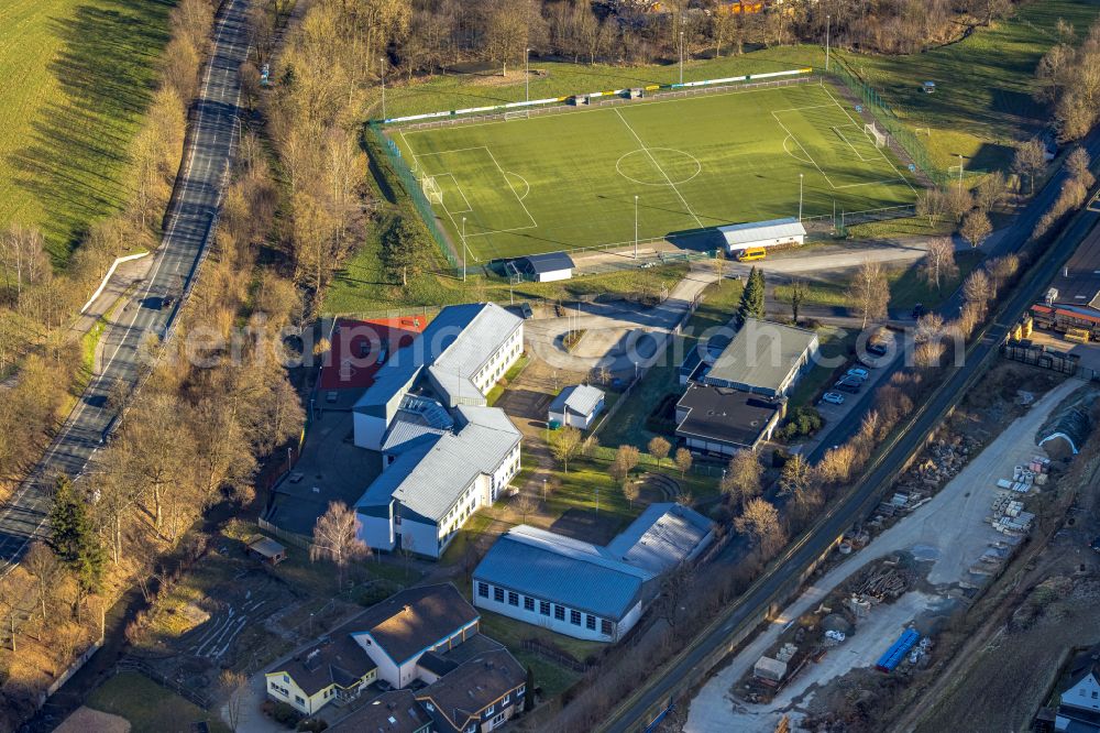 Dorlar from the bird's eye view: Building of the training center Martinsschule HSK on Pfarrer-Birker-Strasse in Dorlar in the Sauerland in the state of North Rhine-Westphalia, Germany