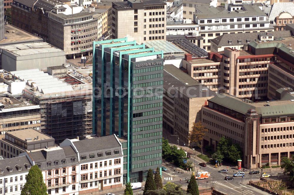 Frankfurt am Main from above - Blick auf das Gebäude der Schweizer-National am Untermainkai an der Untermainbrücke in Frankfurt. View of the building of the Swiss National on Untermainkai in Frankfurt.