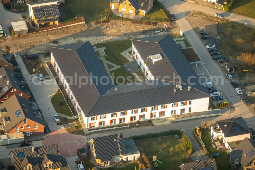 Haltern am See from the bird's eye view: Building of the retirement center Alloheim Senioren-Residenz a??Sythen on Seea?? in Haltern am See in the state North Rhine-Westphalia, Germany