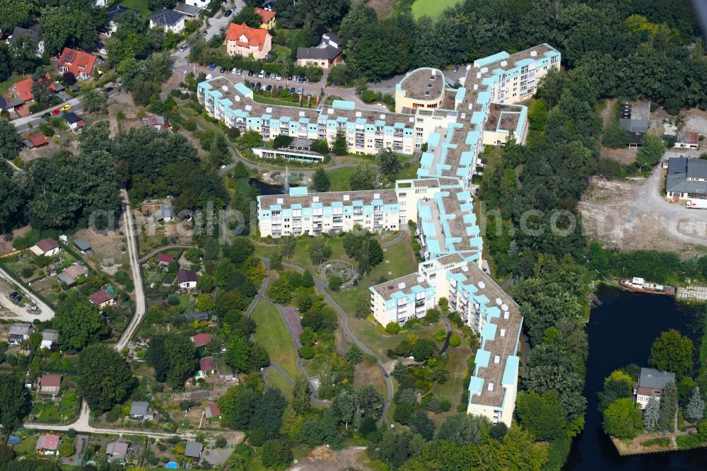 Kleinmachnow from above - Building of the retirement center Augustinum Kleinmachnow on Erlenweg in Kleinmachnow in the state Brandenburg, Germany