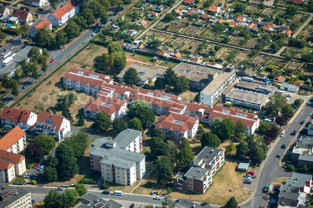 Aerial photograph Bergkamen - Building of the retirement center Hermann-Goerlitz-Seniorenzentrum on Marie-Juchacz-Strasse in Bergkamen in North Rhine-Westphalia, Deurschland