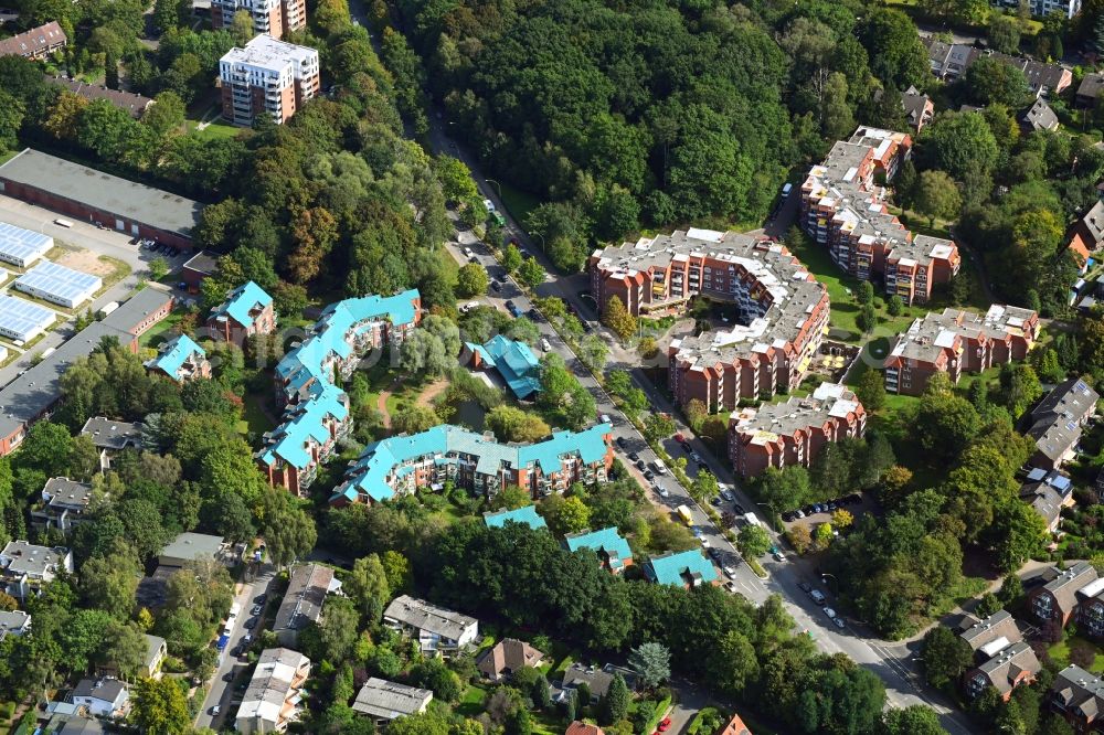 Aerial photograph Hamburg - Building of the retirement center on Isfeldstrasse in the district Osdorf in Hamburg, Germany