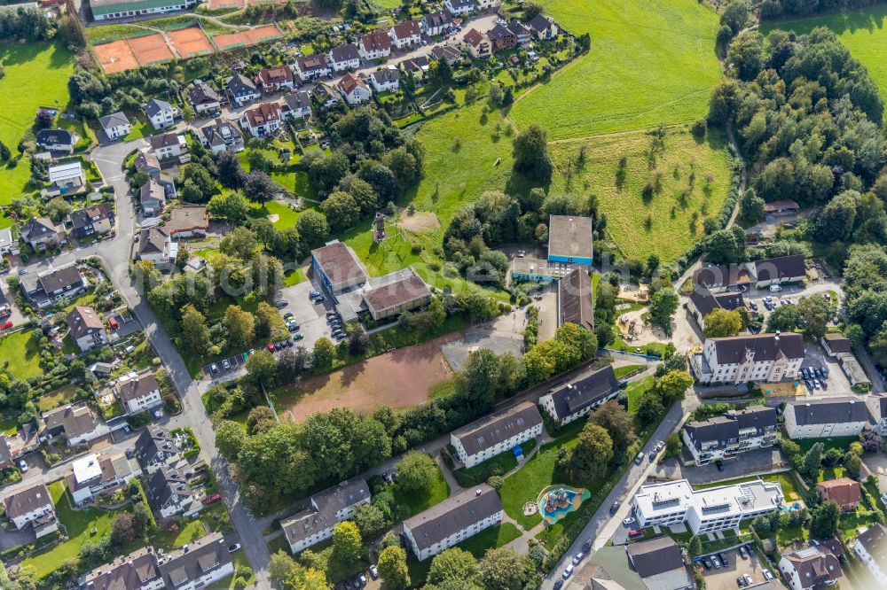 Aerial image Ennepetal - Roof on the building of the sports hall and assembly hall Evangelische Stiftung Loher Nocken on Diestelkampstrasse in Ennepetal in the state North Rhine-Westphalia, Germany