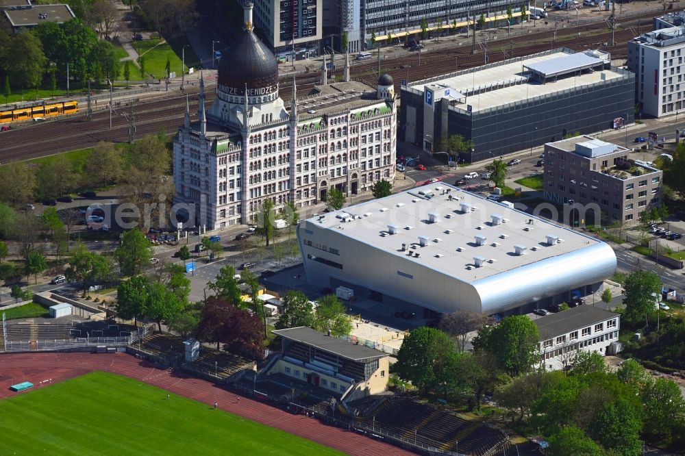 Aerial image Dresden - Roof on the building of the sports hall BallsportARENA Dresden on Weisseritzstrasse in the district Altstadt in Dresden in the state Saxony, Germany