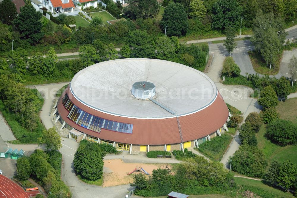 Ellwangen (Jagst) from the bird's eye view: Roof on the building of the sports hall in Ellwangen (Jagst) in the state Baden-Wuerttemberg