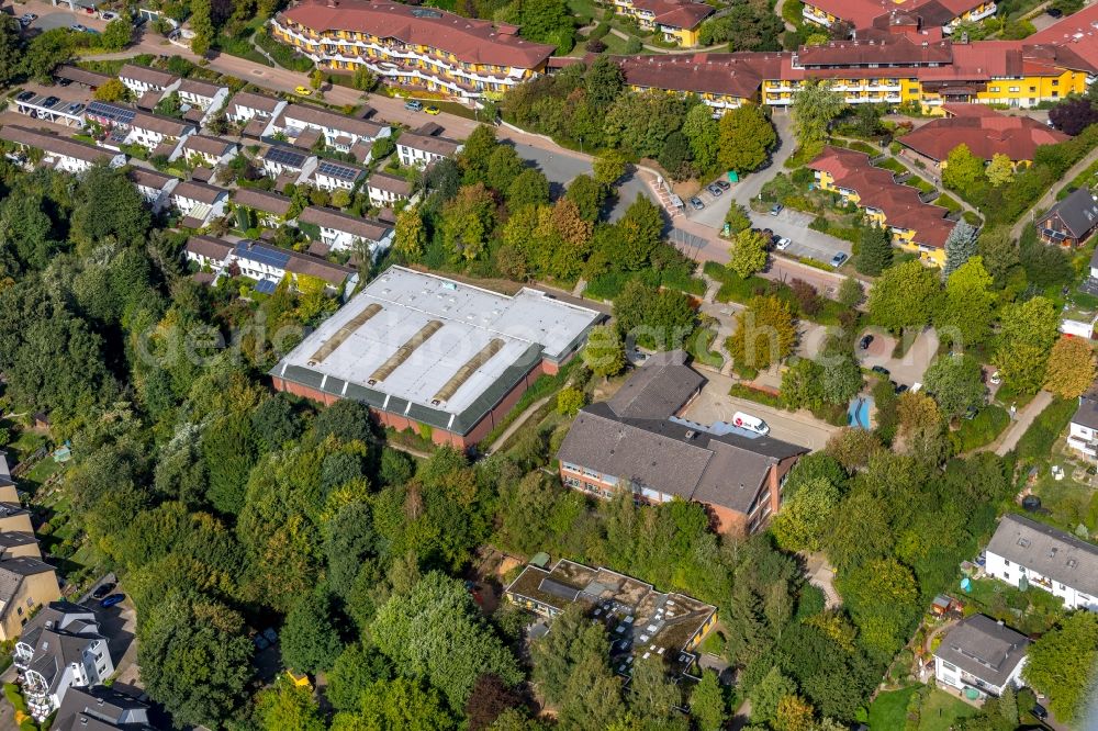 Aerial photograph Herdecke - Roof on the building of the sports hall Kirchende Am Berge in Herdecke in the state North Rhine-Westphalia, Germany