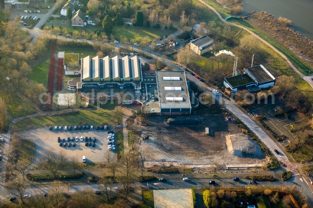 Aerial image Dorsten - Roof on the building of the sports hall Petrinum Sporthalle in Dorsten in the state North Rhine-Westphalia, Germany