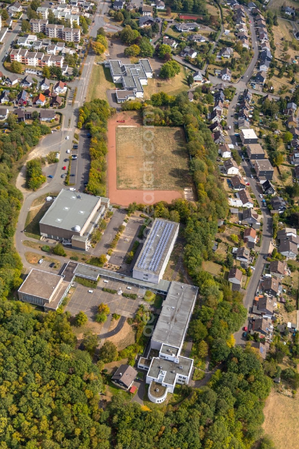 Neunkirchen from the bird's eye view: Roof on the building of the sports hall on Rassberg in Neunkirchen in the state North Rhine-Westphalia, Germany