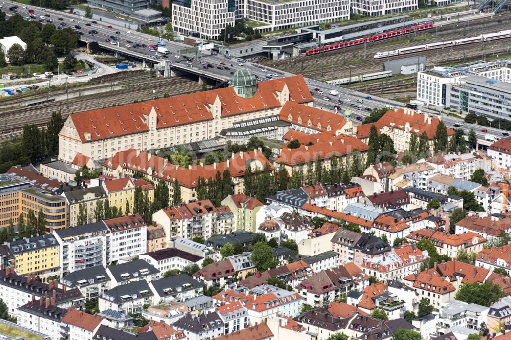 Aerial photograph München - Administrative building of the federal federal agency for customs investigation in the district Schwanthalerhoehe in Munich in the state Bavaria, Germany