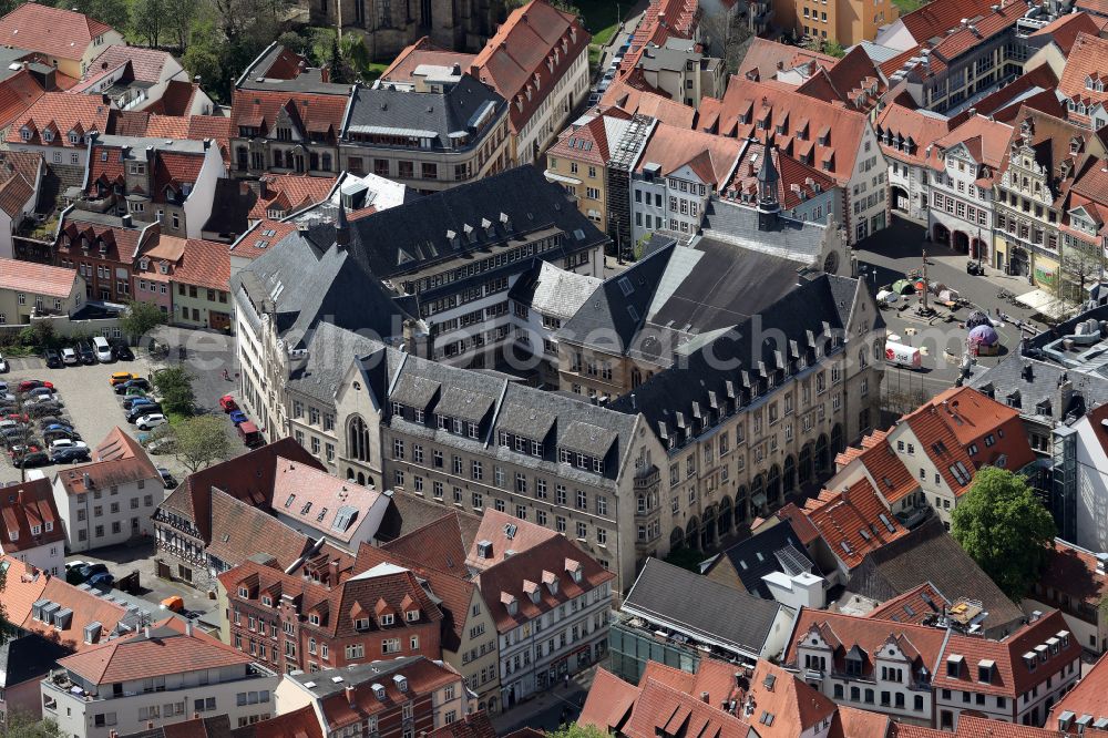 Erfurt from above - Town Hall building of the city administration on Fischmarkt in of Altstadt in Erfurt in the state Thuringia, Germany