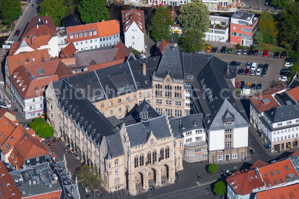 Aerial image Erfurt - Town Hall building of the city administration on Fischmarkt in of Altstadt in Erfurt in the state Thuringia, Germany