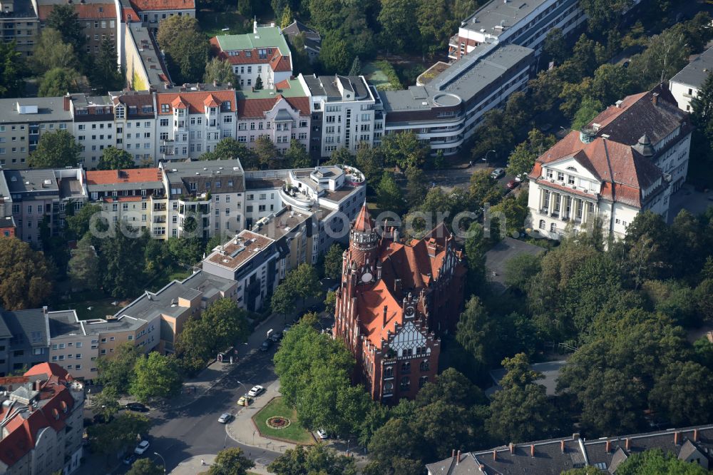 Aerial image Berlin - Town Hall building of the city administration on place Berkaer Platz in the district Schmargendorf in Berlin, Germany