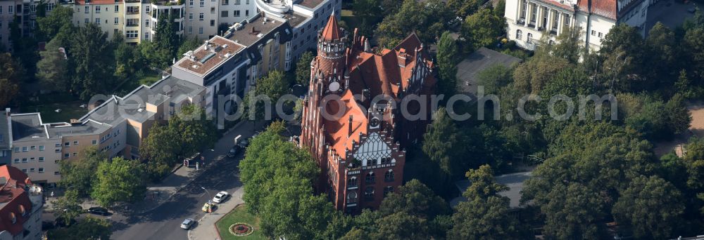 Aerial photograph Berlin - Town Hall building of the city administration on place Berkaer Platz in the district Schmargendorf in Berlin, Germany