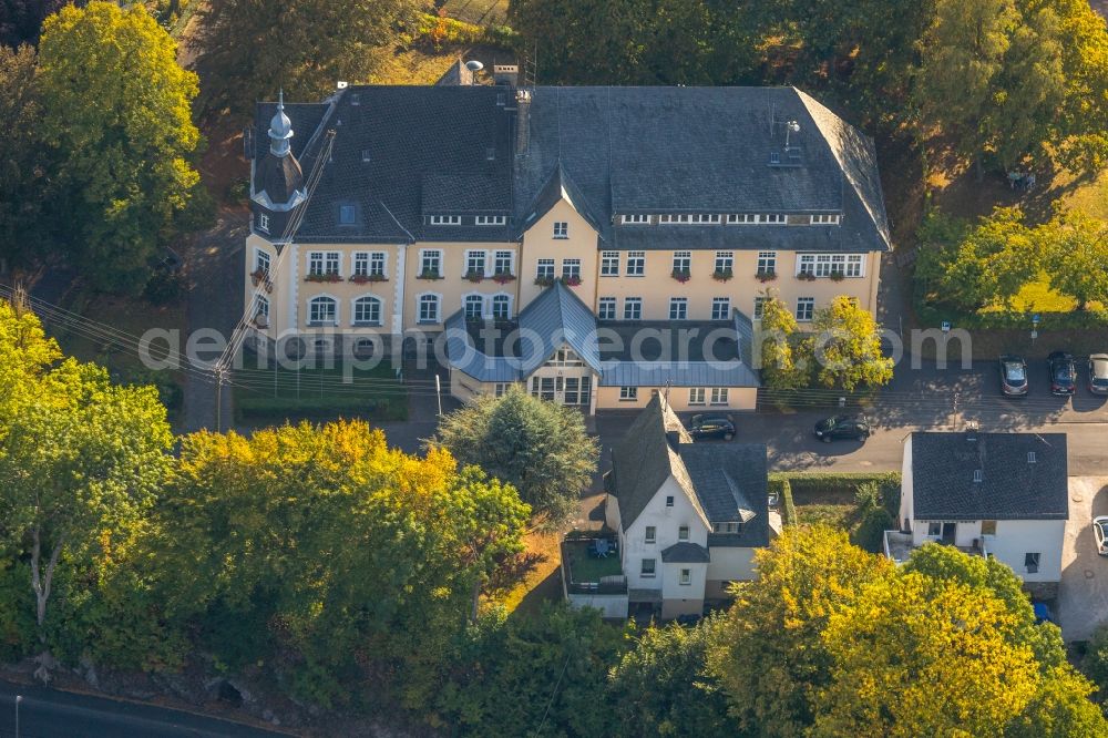 Aerial photograph Burbach - Town Hall building of the city administration Burbach on Eicher Weg in Burbach in the state North Rhine-Westphalia, Germany