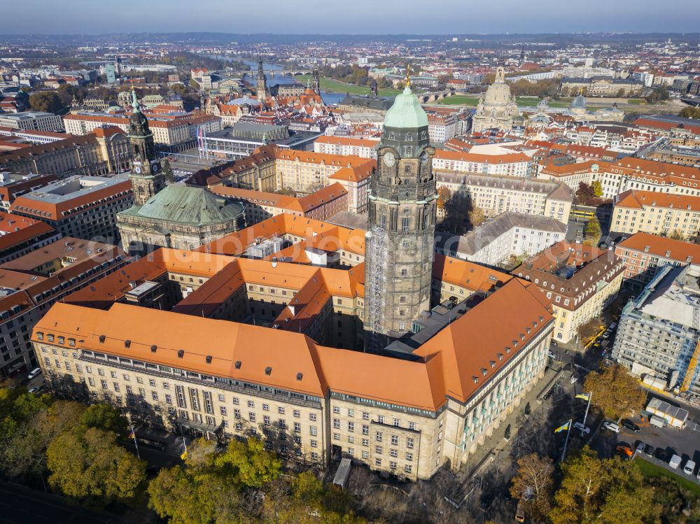 Aerial photograph Dresden - Town Hall building of the city administration Dresden on street Doktor-Kuelz-Ring in the district Altstadt in Dresden in the state Saxony