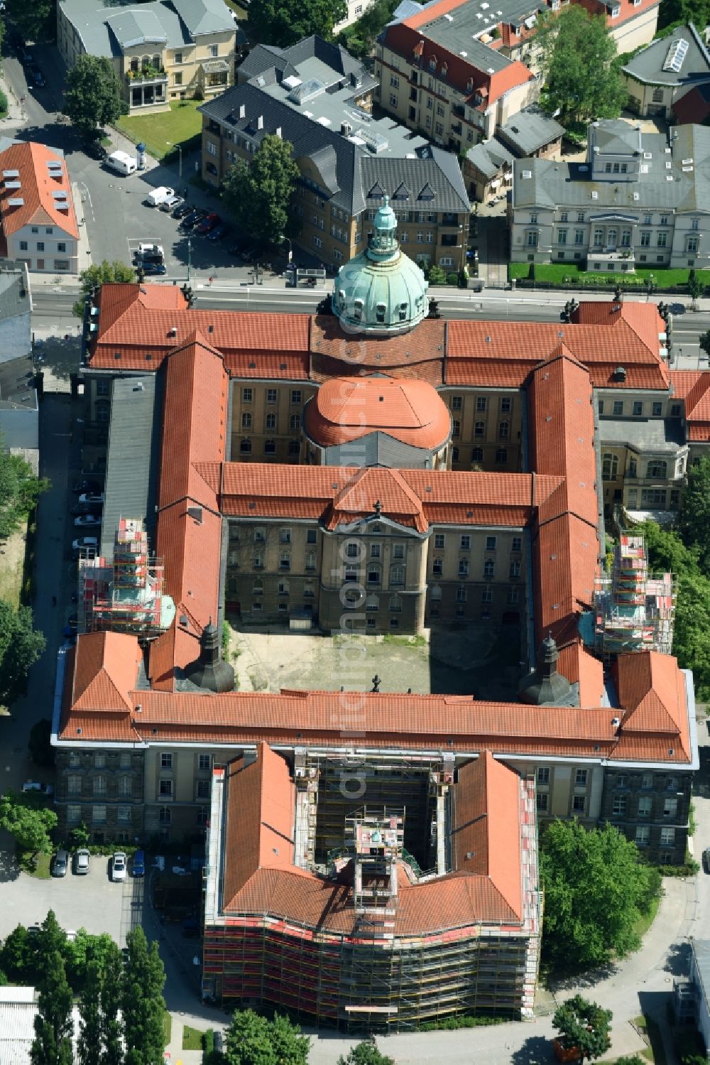 Aerial photograph Potsdam - Town Hall building of the city administration on Friedrich-Ebert-Strasse in Potsdam in the state Brandenburg, Germany