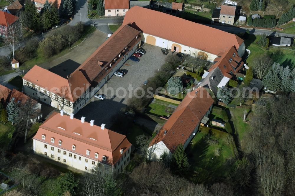 Aerial image Stauchitz - Town Hall building of the city administration Gemeinde Stauchitz am Thomas-Muentzer-Platz in Stauchitz in the state Saxony