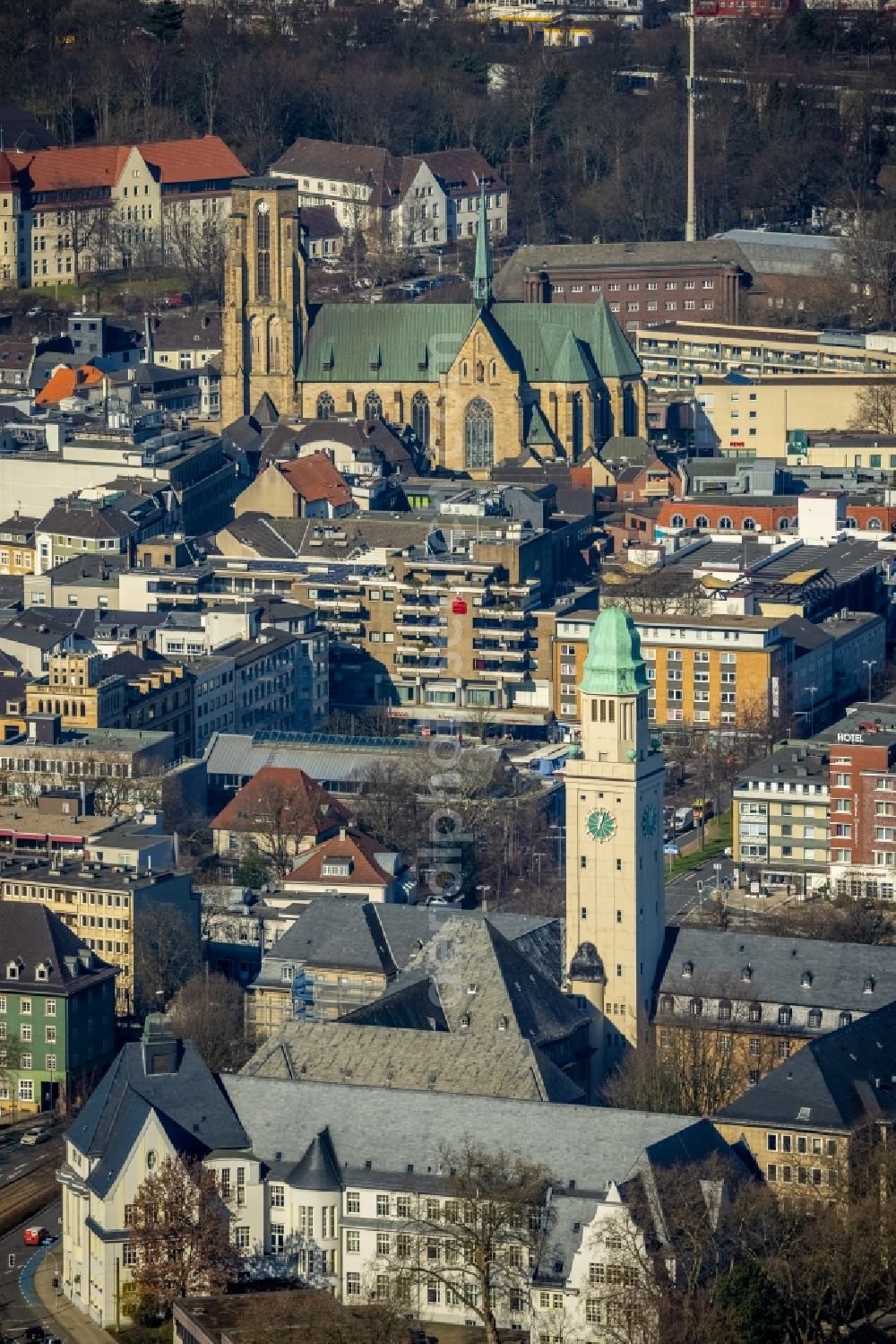 Aerial image Gelsenkirchen - Town Hall building of the city administration and church of Saint Urbanus in the district Buer in Gelsenkirchen at Ruhrgebiet in the state North Rhine-Westphalia