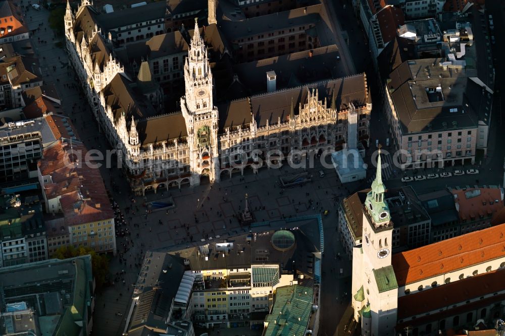 München from the bird's eye view: View at the Town Hall building of the city administration am Marienplatz in Munich in the state Bavaria