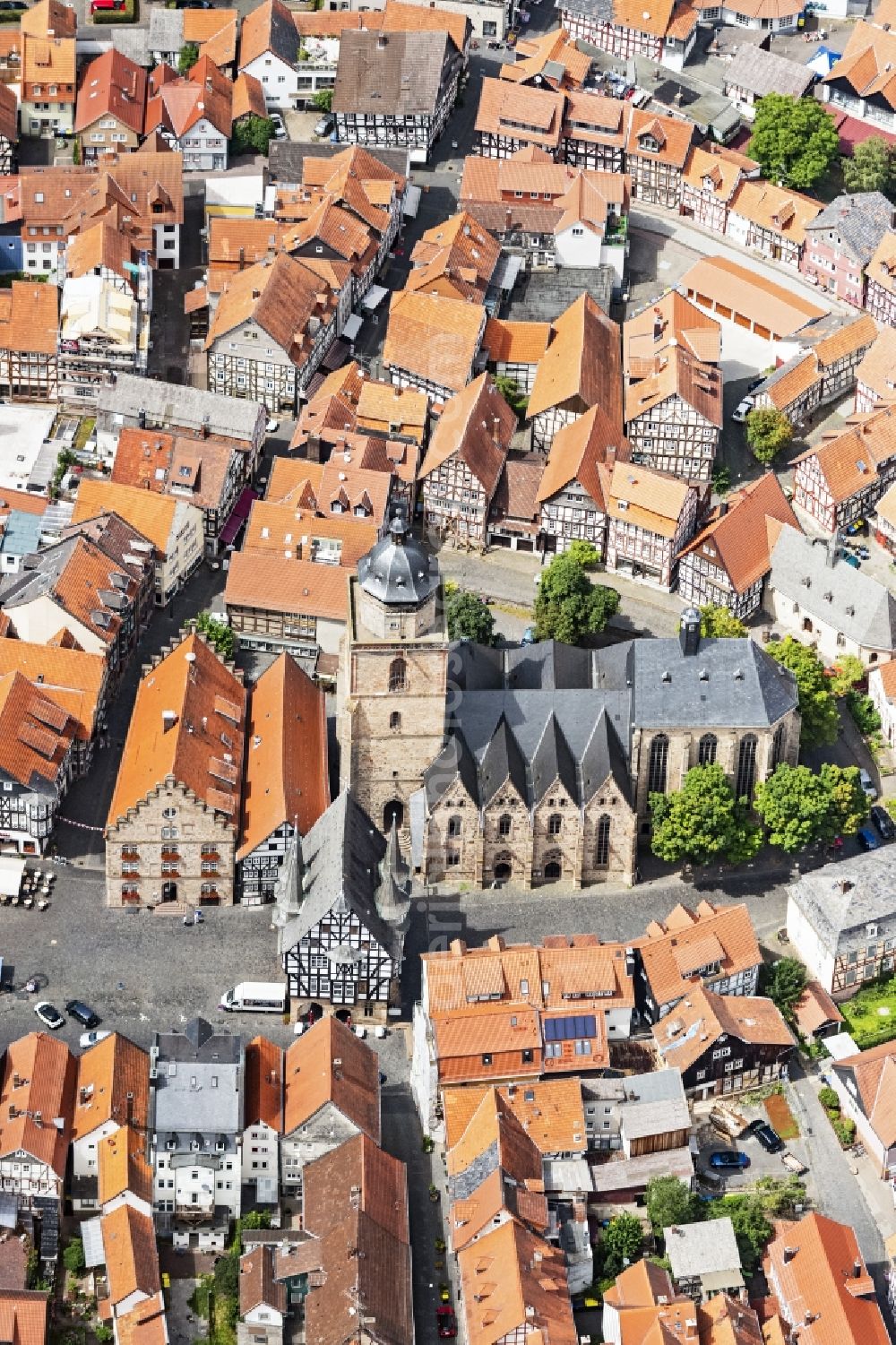 Alsfeld from the bird's eye view: Town Hall building of the City Council at the market downtown in Alsfeld in the state Hesse, Germany