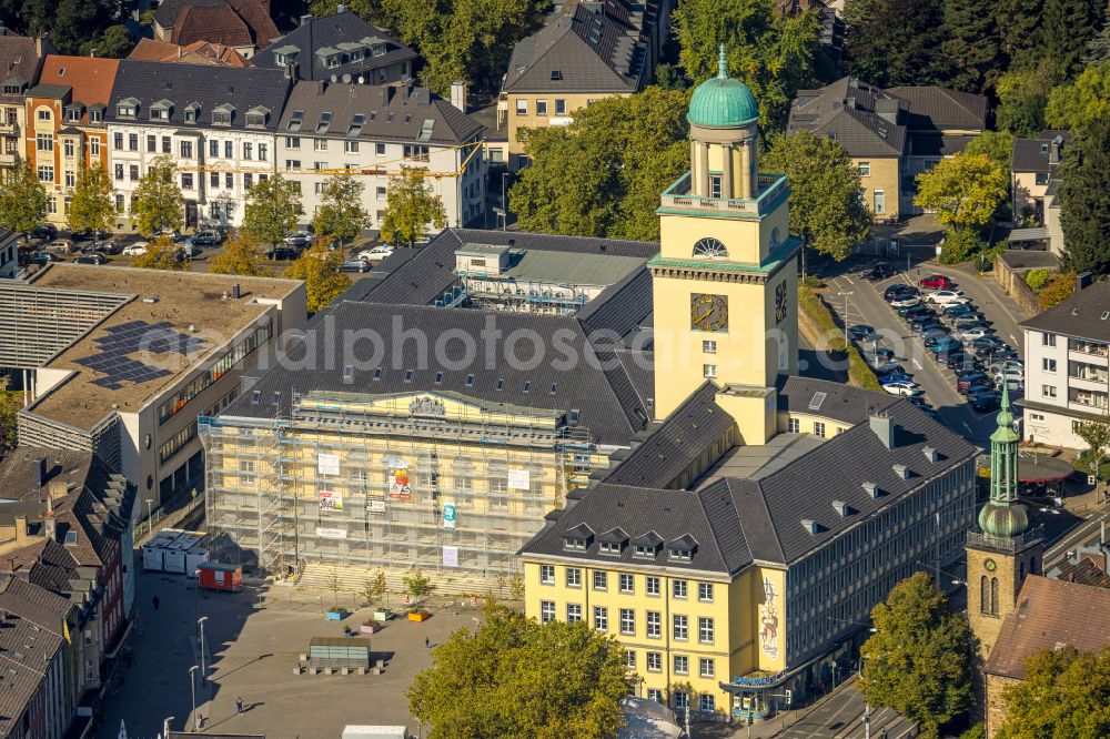 Aerial photograph Witten - Town Hall building of the City Council at the market downtown in Witten in the state North Rhine-Westphalia